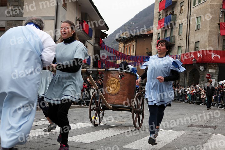 Gara delle Bighe 2011-7742.jpg